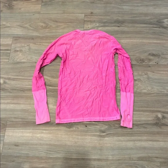 LULULEMON HOT PINK WORKOUT ATTIRE - Picture 4 of 4